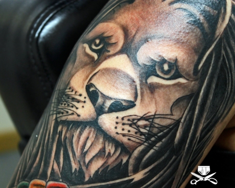 lion face tattoo hautedraws